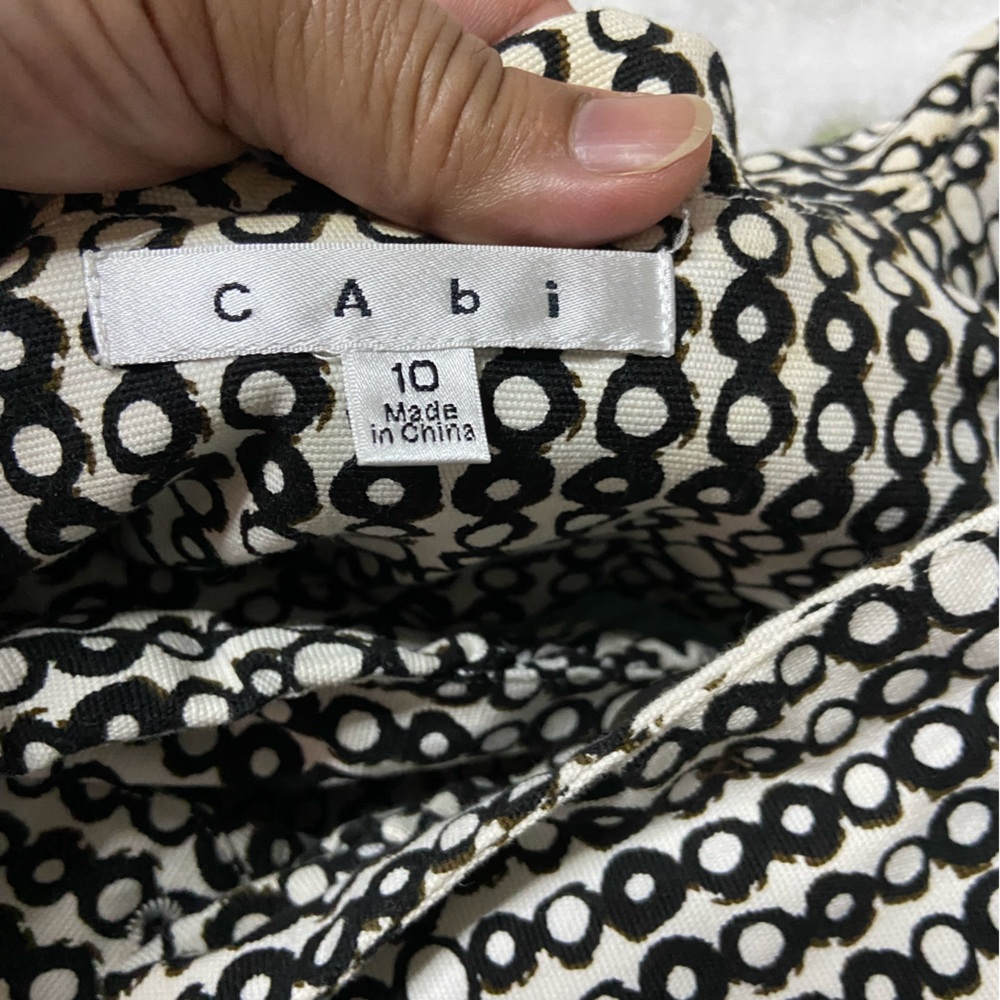 Cabi Geometric Blazer Jacket - image 5